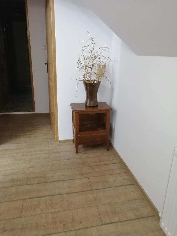 Casa Continentelor Ξενοδοχείο Cimpulung Εξωτερικό φωτογραφία