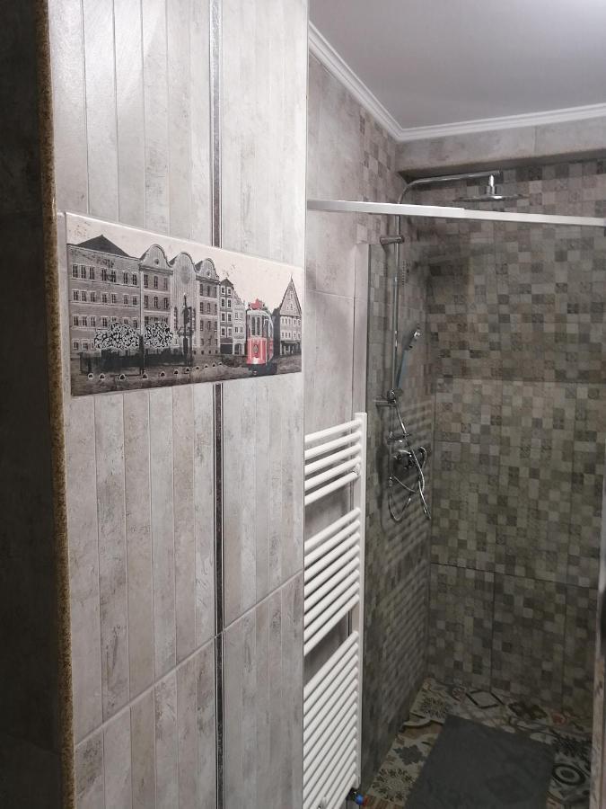 Casa Continentelor Ξενοδοχείο Cimpulung Εξωτερικό φωτογραφία
